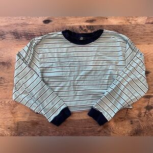 American Eagle Striped Long Sleeve Crop Top